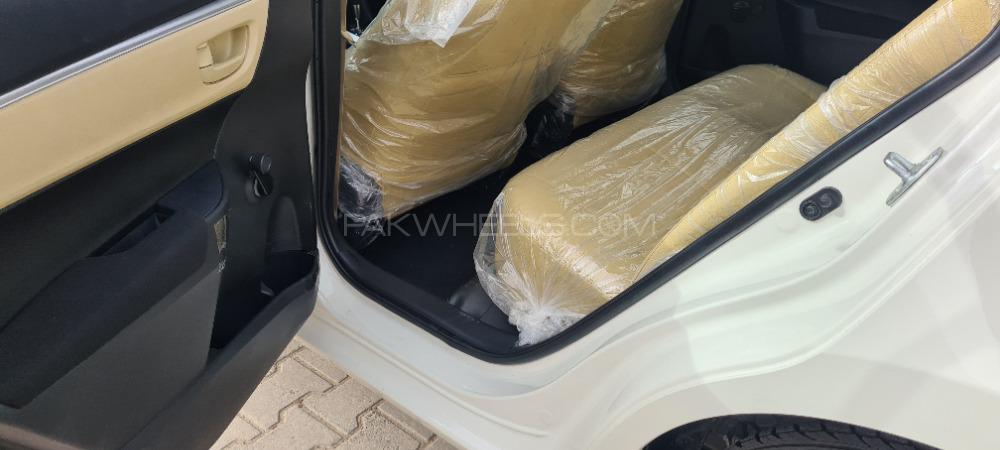 Toyota Corolla 2020 for Sale in Sialkot Toyota Corolla 2020 for Sale in Sialkot Image-24
