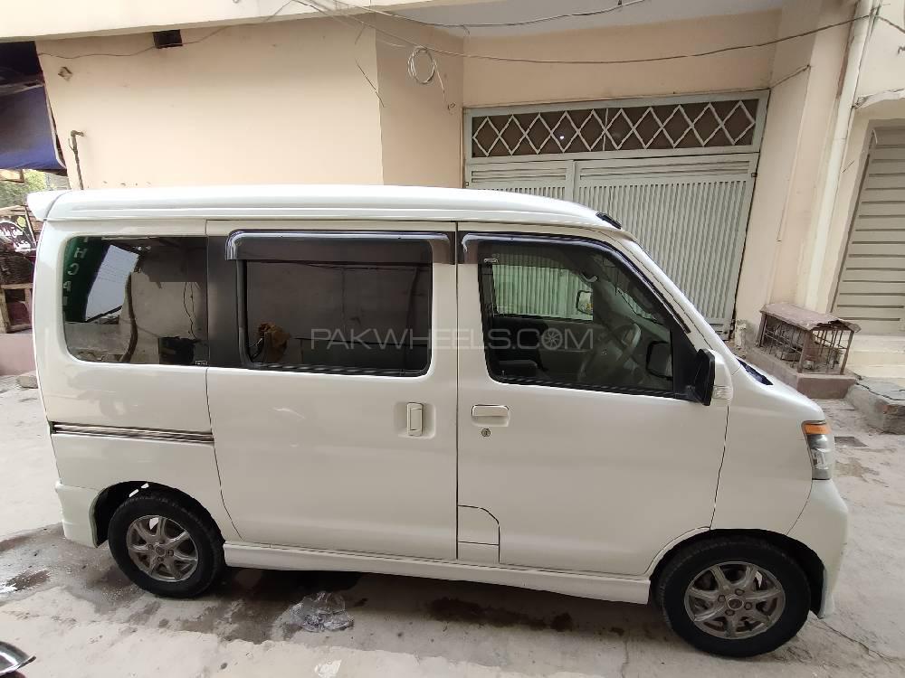 Subaru Dias Wagon 2019 for Sale in Sahiwal Image-1