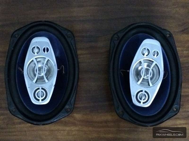 Pioneer Speakers in Excellent Working Condition Image-1