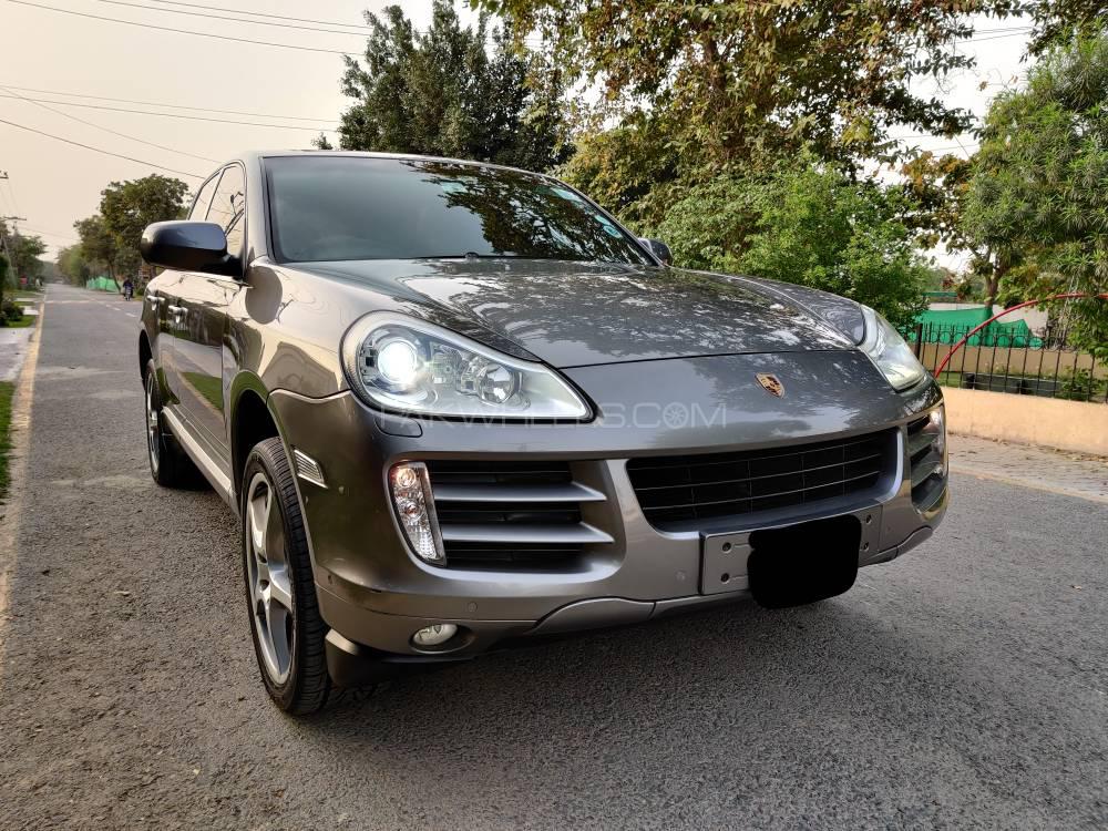 پورشے کائین 2009 for Sale in لاہور Image-1