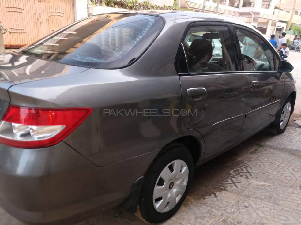 ہونڈا سٹی 2004 for Sale in کراچی ہونڈا سٹی 2004 for Sale in کراچی Image-8