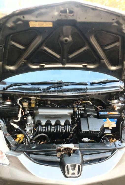 ہونڈا سٹی 2004 for Sale in کراچی ہونڈا سٹی 2004 for Sale in کراچی Image-16
