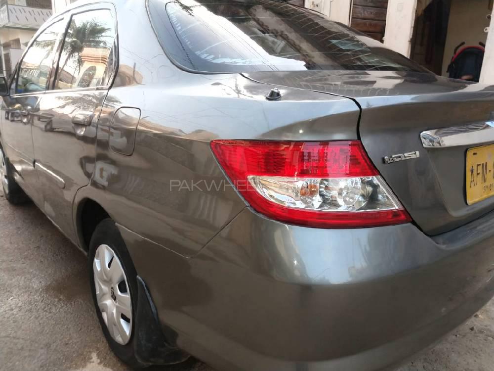 ہونڈا سٹی 2004 for Sale in کراچی ہونڈا سٹی 2004 for Sale in کراچی Image-7