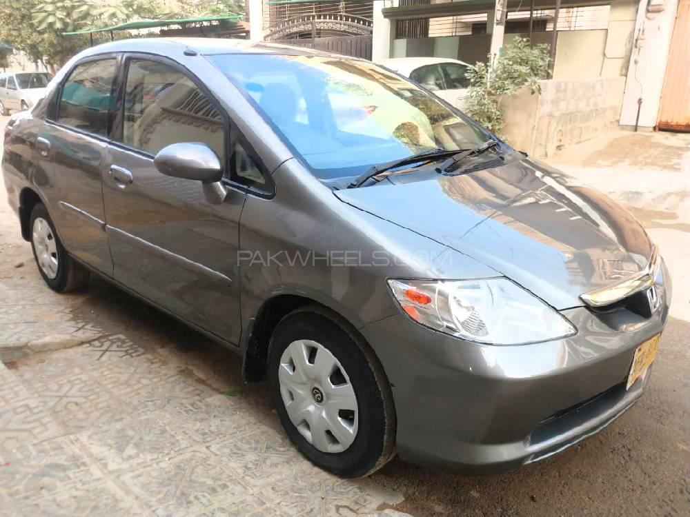 ہونڈا سٹی 2004 for Sale in کراچی ہونڈا سٹی 2004 for Sale in کراچی Image-14