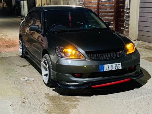 ہونڈا سوک - 2004