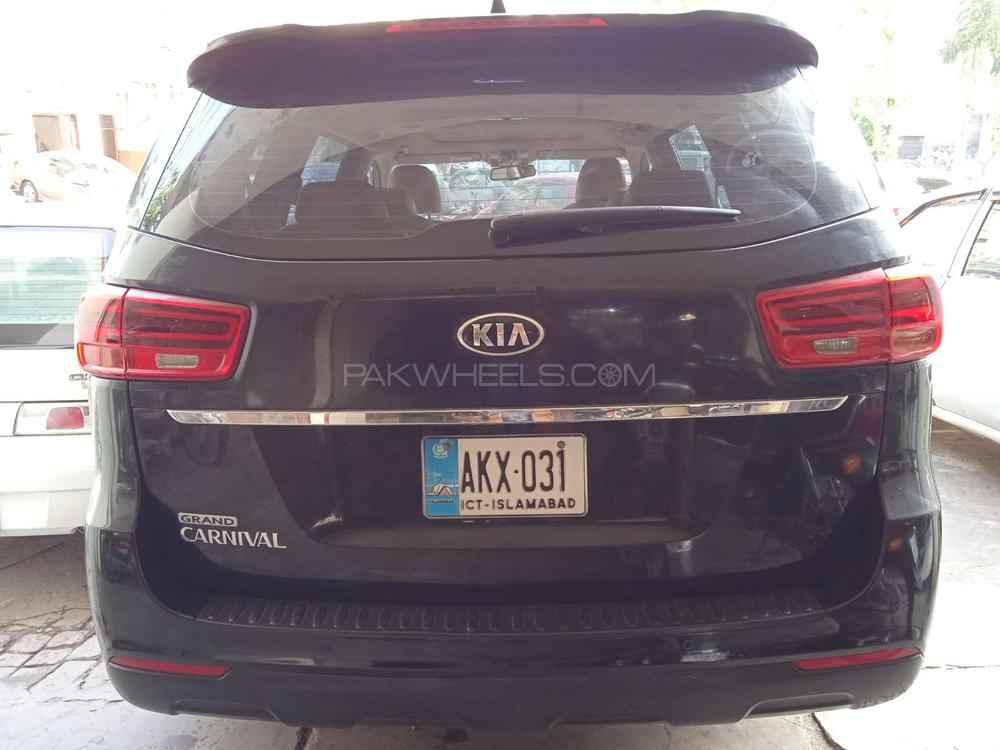 کِیا کارنیول 2018 for Sale in فیصل آباد کِیا کارنیول 2018 for Sale in فیصل آباد Image-2