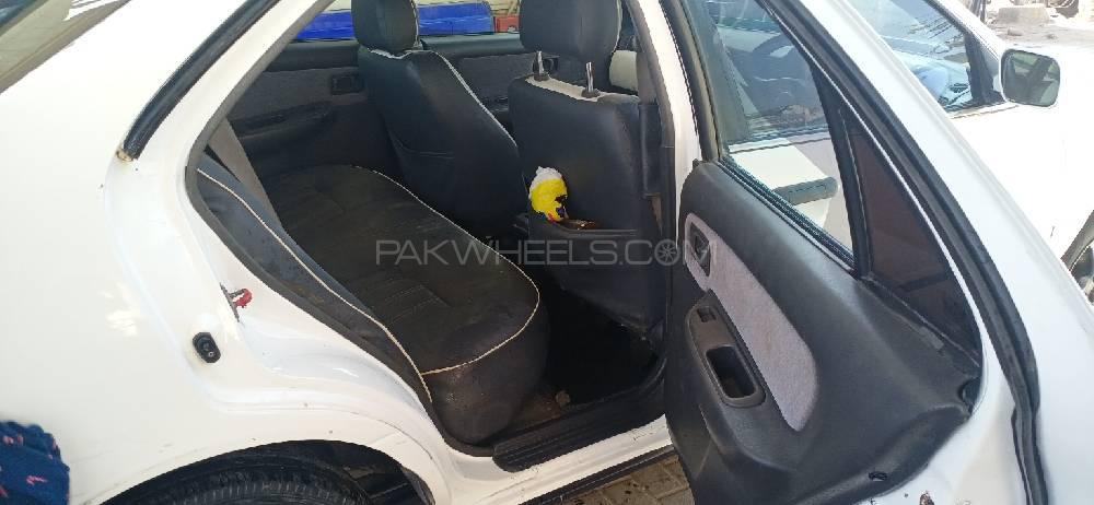 Nissan Sunny 2000 for Sale in Karachi Nissan Sunny 2000 for Sale in Karachi Image-5