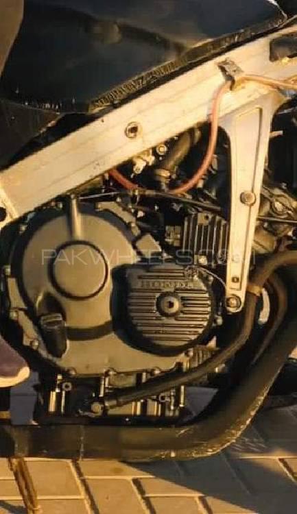 ہونڈا CBR 400 1993 for Sale ہونڈا CBR 400 1993 for Sale Image-5