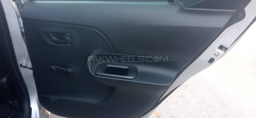 Toyota Aqua 2015 for Sale in Islamabad Toyota Aqua 2015 for Sale in Islamabad Image-12