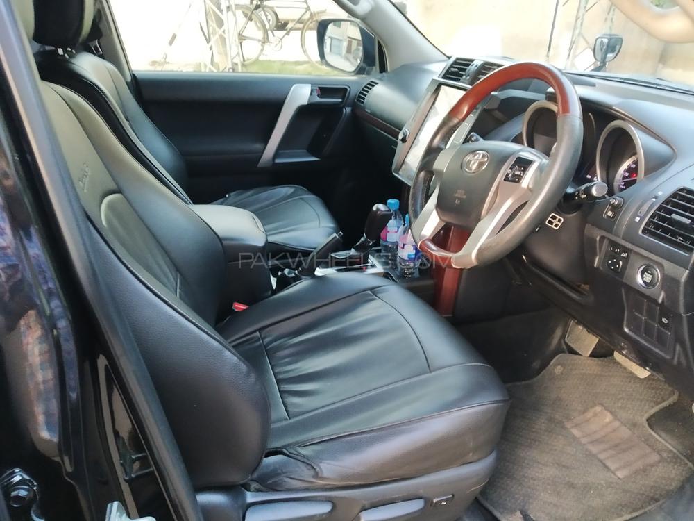 ٹویوٹا پراڈو 2013 for Sale in لاہور ٹویوٹا پراڈو 2013 for Sale in لاہور Image-6