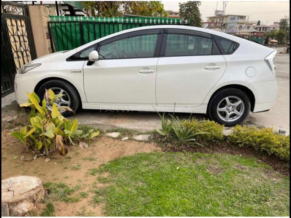 ٹویوٹا پریوس 2010 for Sale in اسلام آباد Image-1