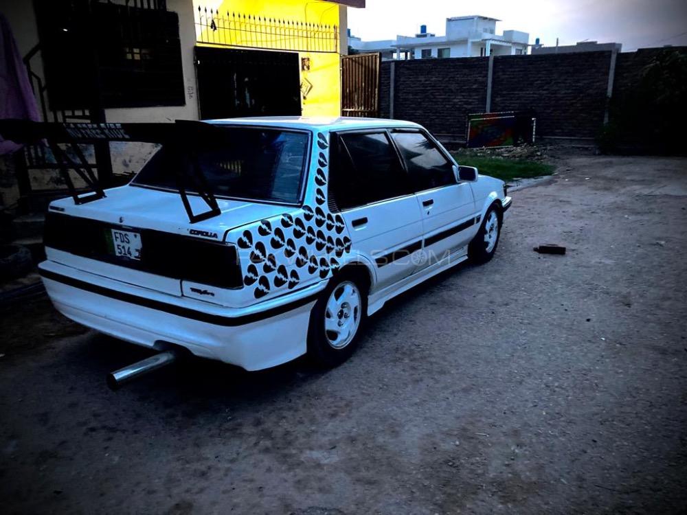 Toyota Corolla - 1986  Image-1