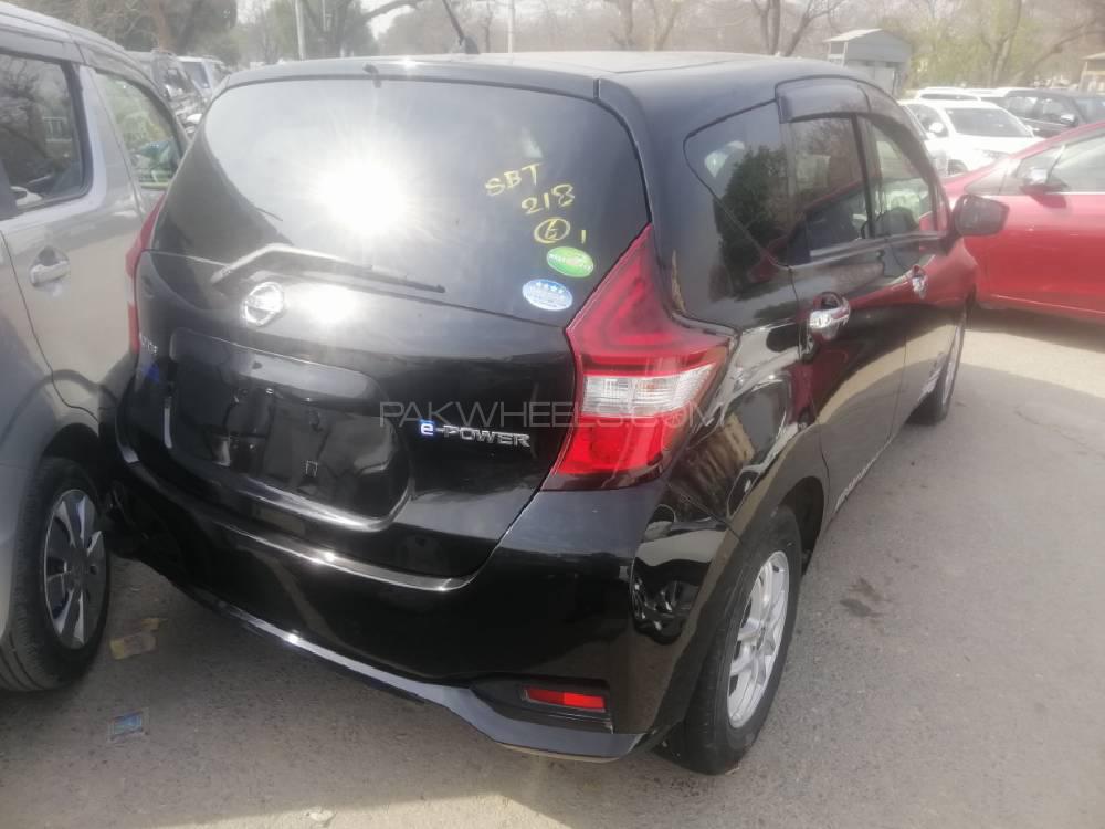 Nissan Note 2017 for Sale in Islamabad Nissan Note 2017 for Sale in Islamabad Image-14
