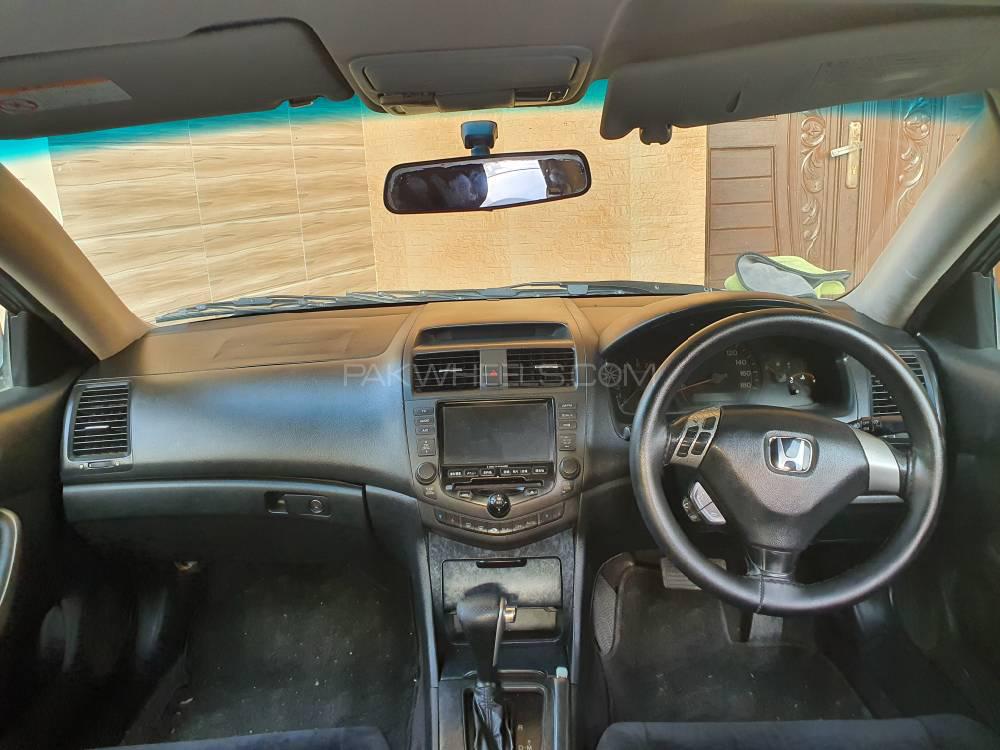 ہونڈا اکارڈ 2003 for Sale in لاہور ہونڈا اکارڈ 2003 for Sale in لاہور Image-16