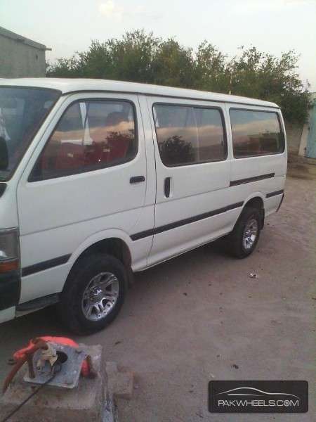 Toyota Hiace 1990 for Sale in Kohat Image-1