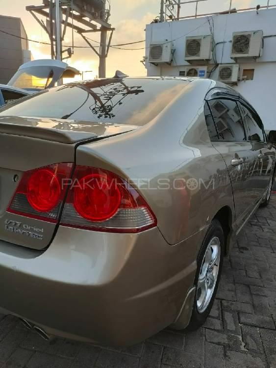 Honda Civic 2010 for Sale in Faisalabad Honda Civic 2010 for Sale in Faisalabad Image-2