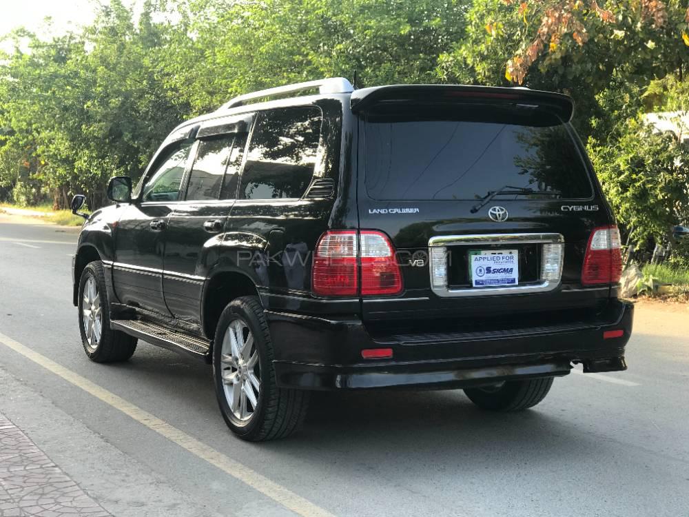Toyota Land Cruiser 2003 for Sale in Lahore Toyota Land Cruiser 2003 for Sale in Lahore Image-5