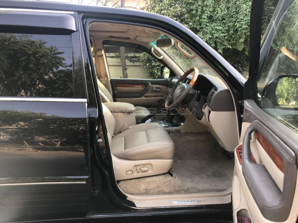 Toyota Land Cruiser 2003 for Sale in Lahore Toyota Land Cruiser 2003 for Sale in Lahore Image-8