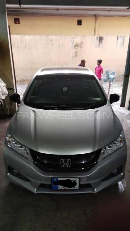 Honda Grace Hybrid 2016 for Sale in Sialkot Image-1