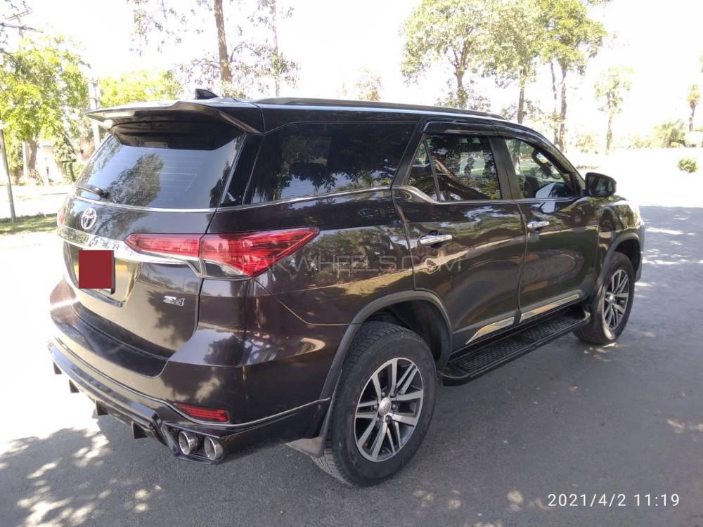 Toyota Fortuner 2018 for Sale in Lahore Toyota Fortuner 2018 for Sale in Lahore Image-5