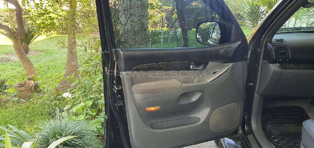 ٹویوٹا پراڈو 2007 for Sale in مانسہرہ ٹویوٹا پراڈو 2007 for Sale in مانسہرہ Image-7