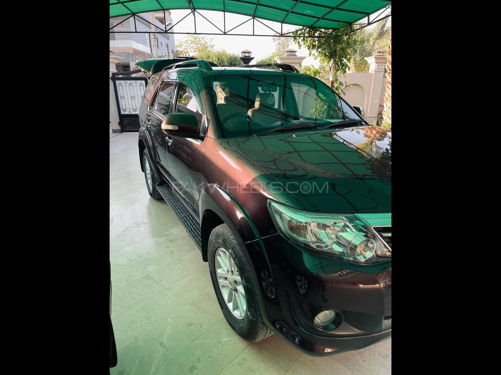 Toyota Fortuner 2014 for Sale in Multan Toyota Fortuner 2014 for Sale in Multan Image-8