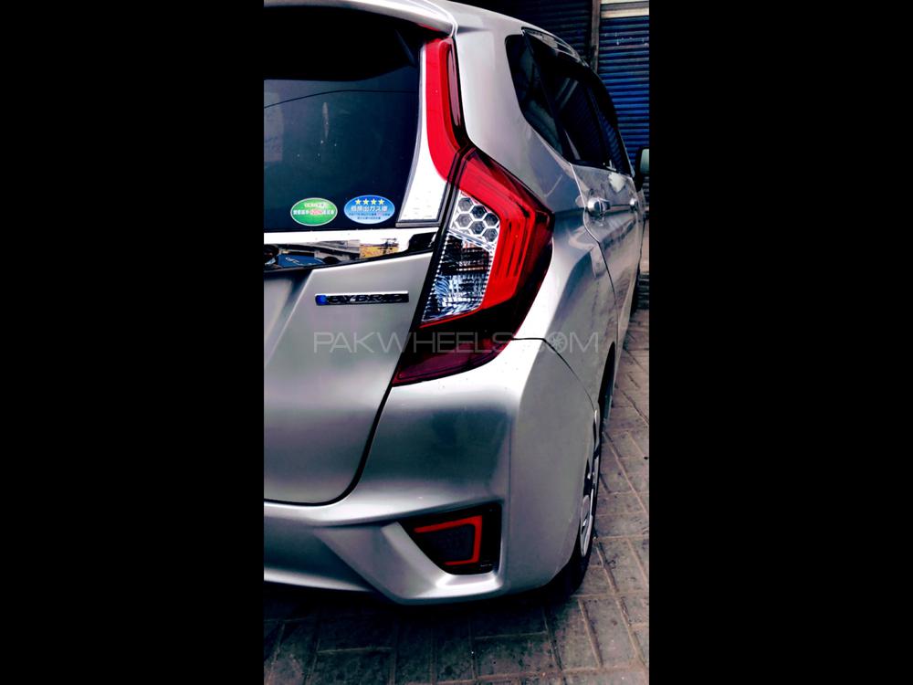 Honda Fit 1 5 Hybrid S Package 15 For Sale In Lahore Pakwheels