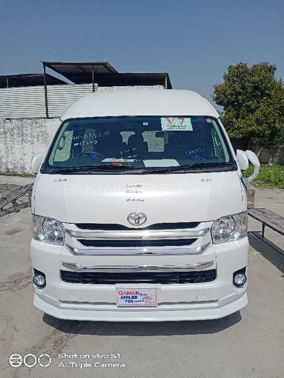 Toyota Hiace 2017 for Sale in Mirpur A.K. Image-1