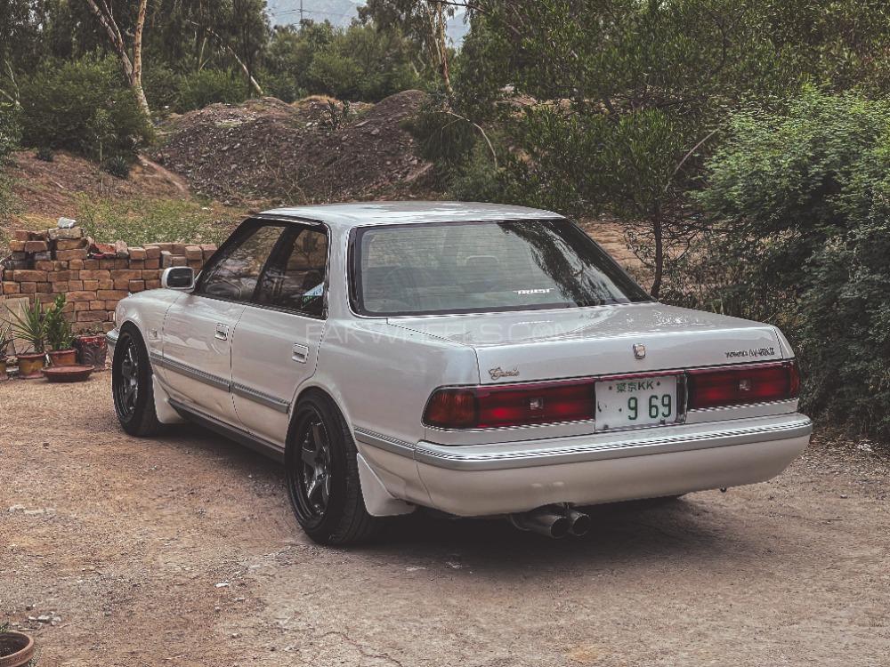 Toyota Mark II - 1992  Image-1