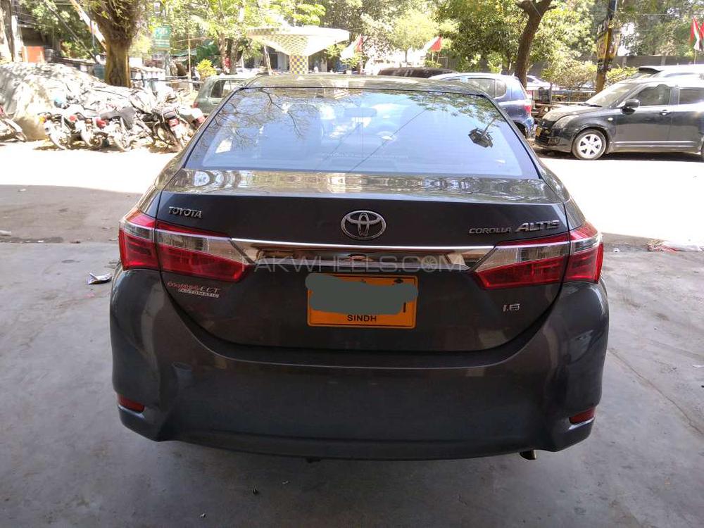 Toyota Corolla 2017 for Sale in Karachi Toyota Corolla 2017 for Sale in Karachi Image-12