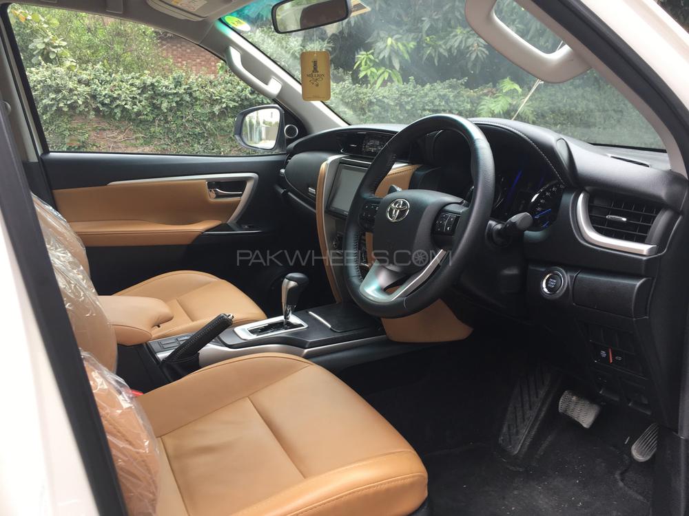 ٹویوٹا فورچیونر 2019 for Sale in لاہور ٹویوٹا فورچیونر 2019 for Sale in لاہور Image-7