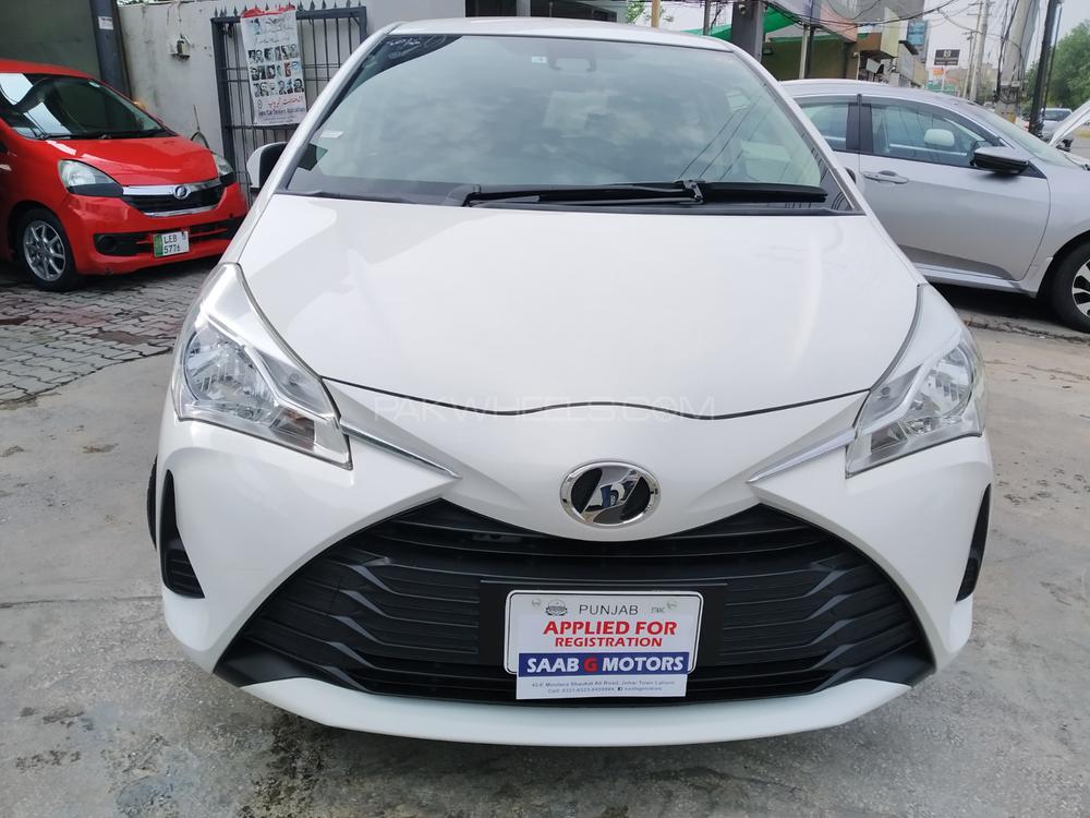 Toyota Vitz 2017 for Sale in Lahore Image-1