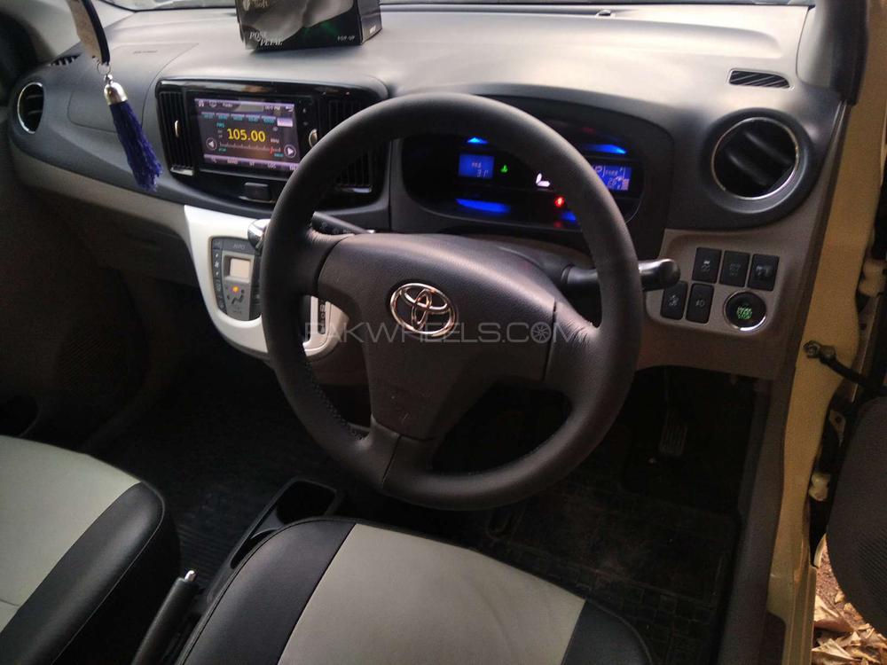 Toyota Pixis Epoch 2014 for Sale in Karachi Toyota Pixis Epoch 2014 for Sale in Karachi Image-3