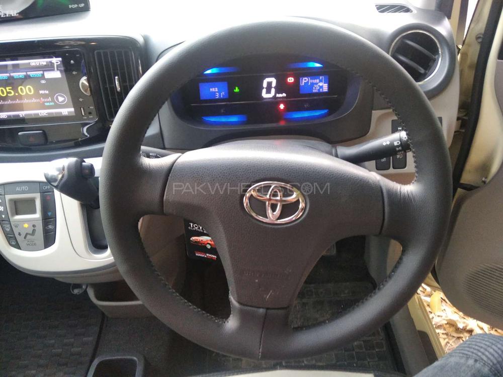 Toyota Pixis Epoch 2014 for Sale in Karachi Toyota Pixis Epoch 2014 for Sale in Karachi Image-4
