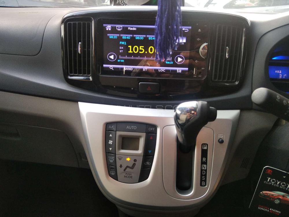 Toyota Pixis Epoch 2014 for Sale in Karachi Toyota Pixis Epoch 2014 for Sale in Karachi Image-6