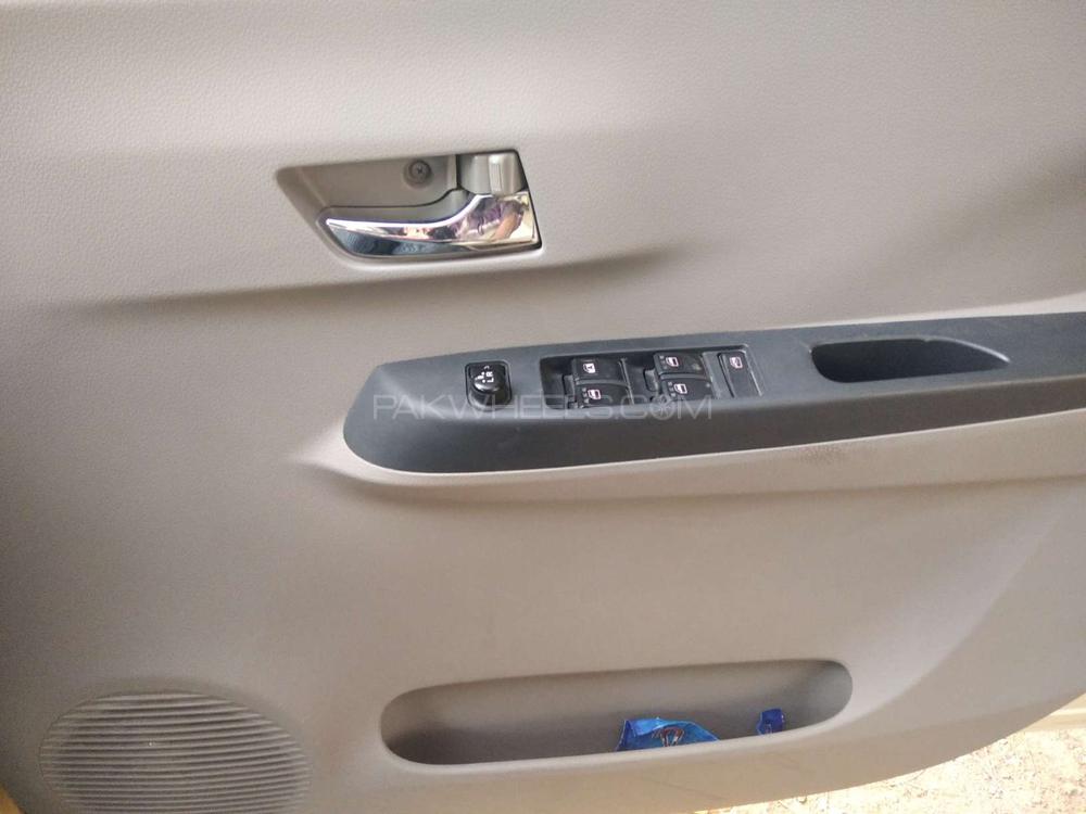 Toyota Pixis Epoch 2014 for Sale in Karachi Toyota Pixis Epoch 2014 for Sale in Karachi Image-8