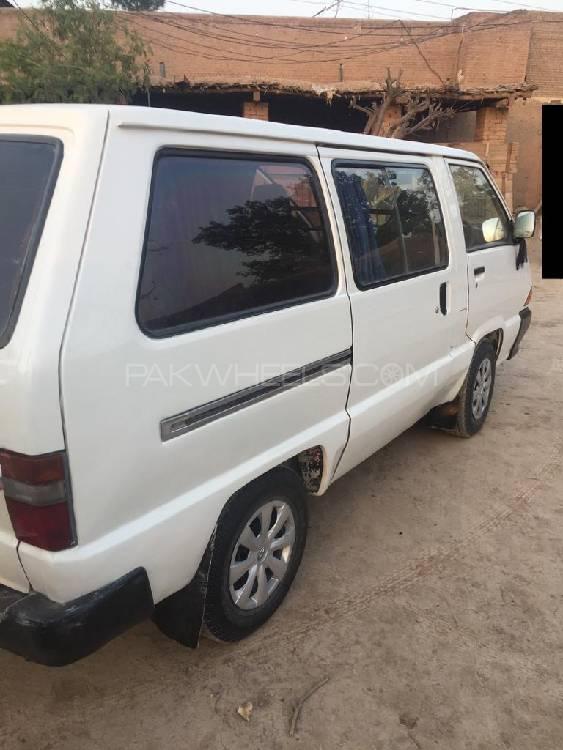 ٹویوٹا ٹاؤن ایس 1990 for Sale in پشاور ٹویوٹا ٹاؤن ایس 1990 for Sale in پشاور Image-4