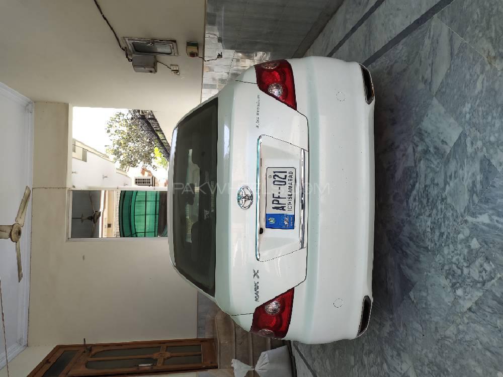 Toyota Mark X 2005 for Sale in Sargodha Toyota Mark X 2005 for Sale in Sargodha Image-2