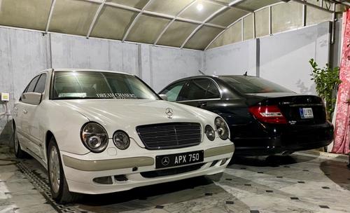 Mercedes Benz E Class - 2002