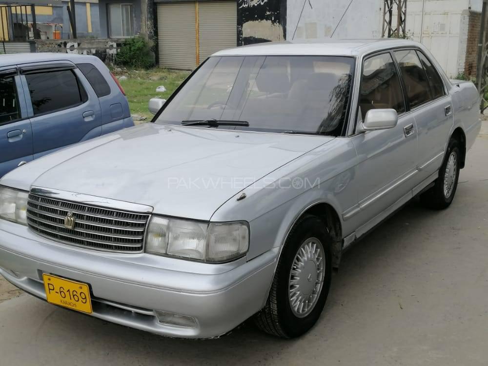 Toyota Crown 1992 for Sale in Daska Image-1