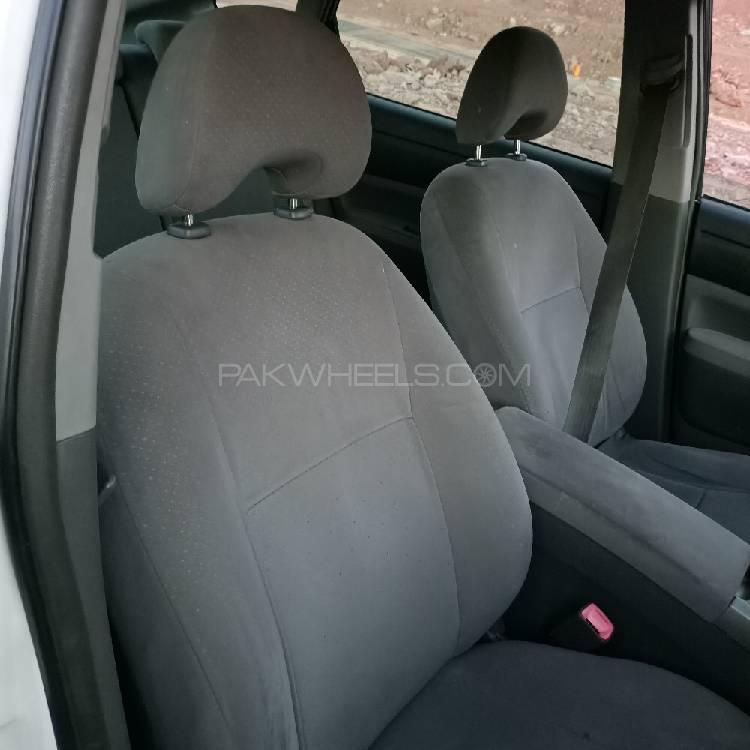 ٹویوٹا پریوس الفا 2007 for Sale in اسلام آباد ٹویوٹا پریوس الفا 2007 for Sale in اسلام آباد Image-8