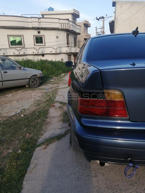 بی ایم ڈبلیو 3 سیریز 1997 for Sale in اسلام آباد بی ایم ڈبلیو 3 سیریز 1997 for Sale in اسلام آباد Image-8