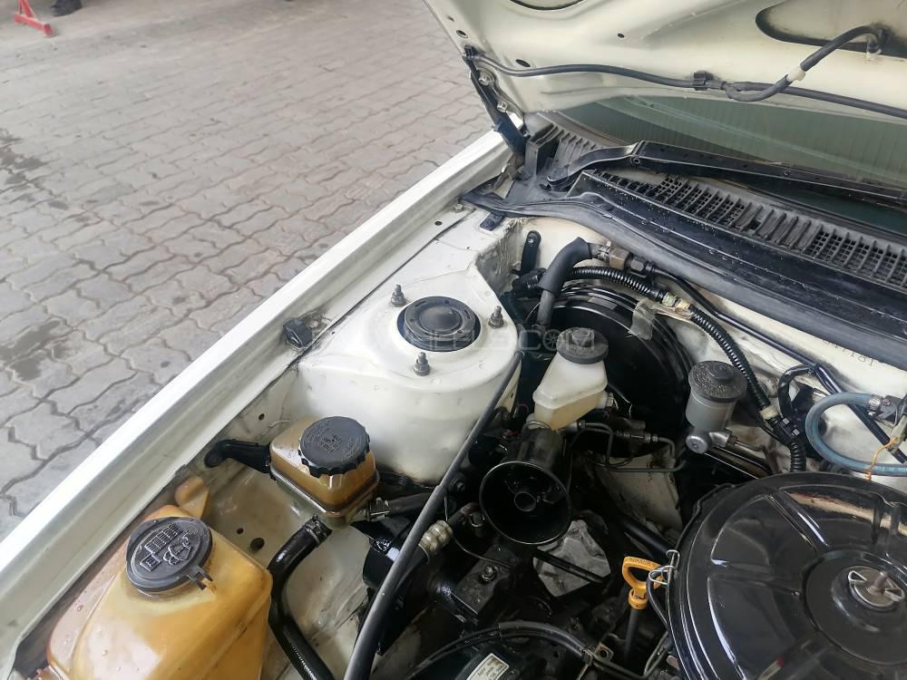Toyota Corolla 2000 for Sale in Lahore Toyota Corolla 2000 for Sale in Lahore Image-7