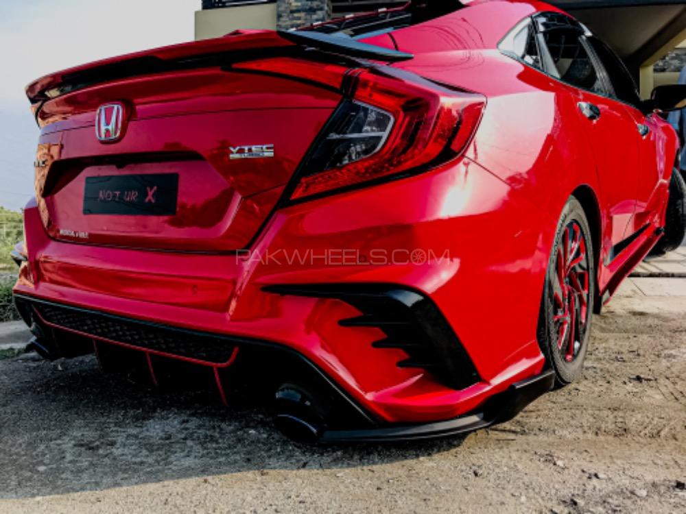 Honda Civic - 2016  Image-1