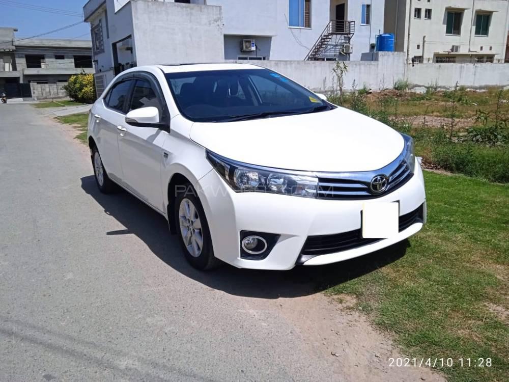 Toyota Corolla 2017 for Sale in Lahore Toyota Corolla 2017 for Sale in Lahore Image-3