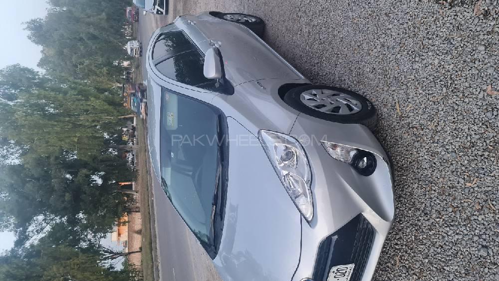 Toyota Aqua 2015 for Sale in Peshawar Image-1