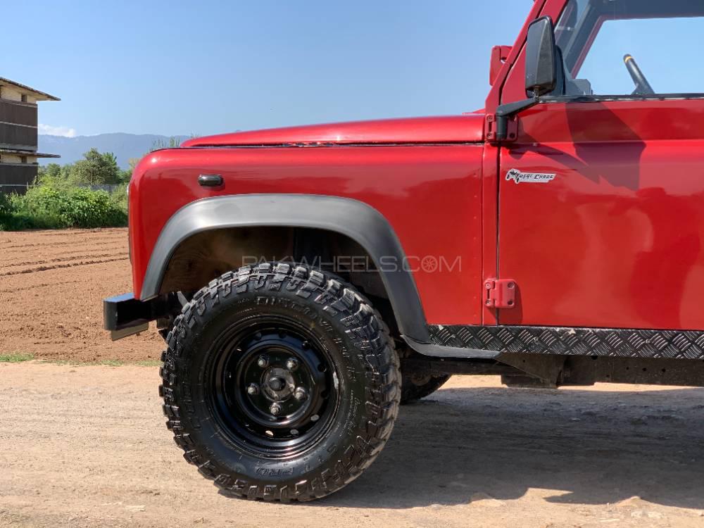 لینڈ روور ڈیفنڈر 2006 for Sale in اسلام آباد لینڈ روور ڈیفنڈر 2006 for Sale in اسلام آباد Image-10