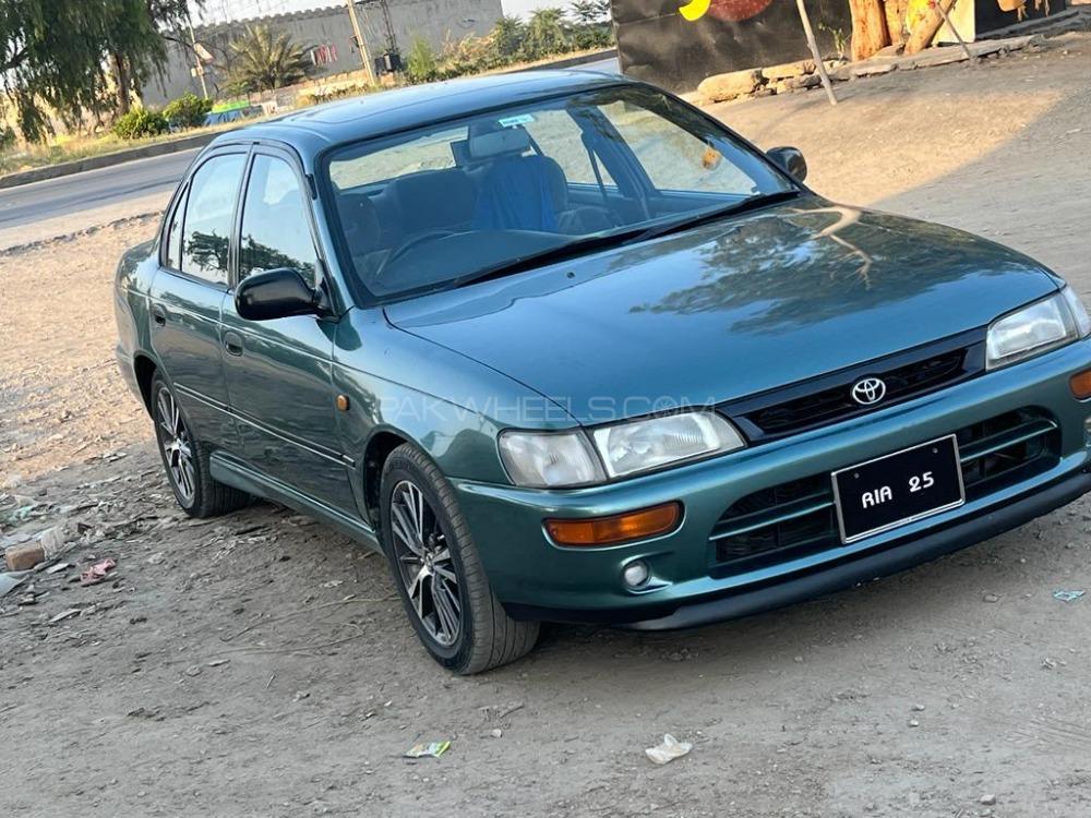 Toyota Corolla - 1995  Image-1