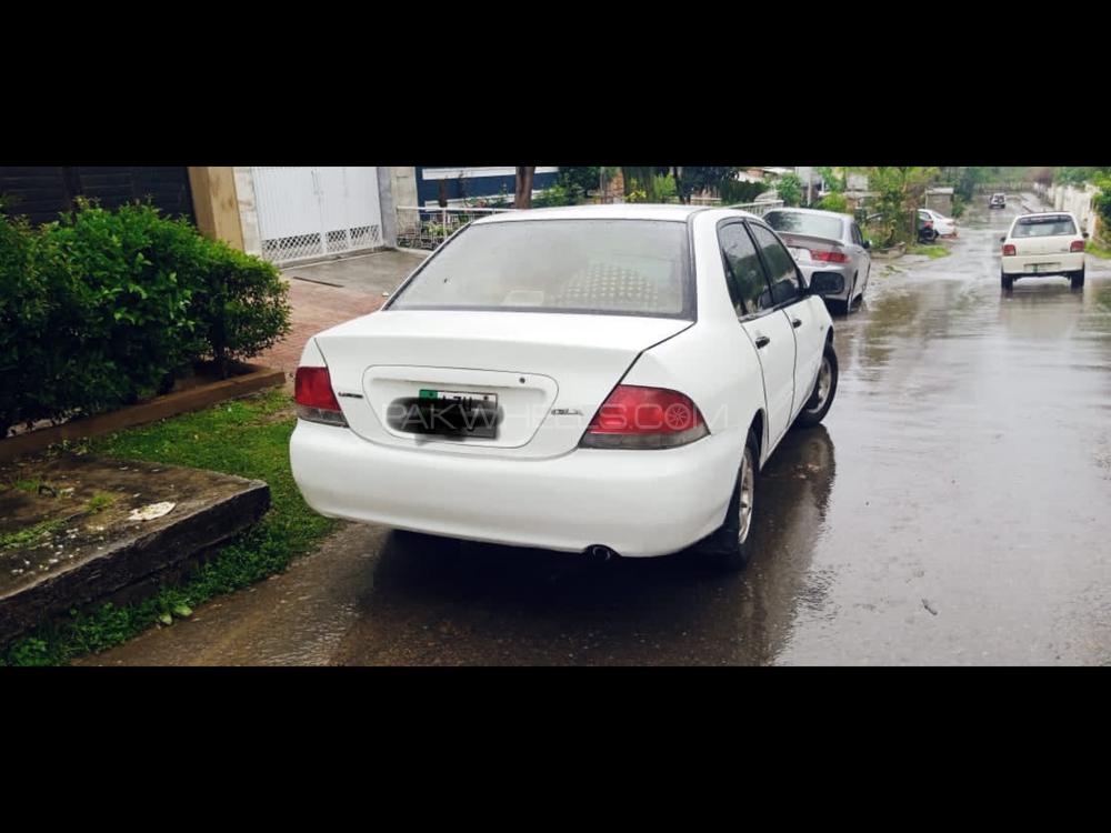 مٹسوبیشی لینسر 2005 for Sale in لاہور مٹسوبیشی لینسر 2005 for Sale in لاہور Image-4