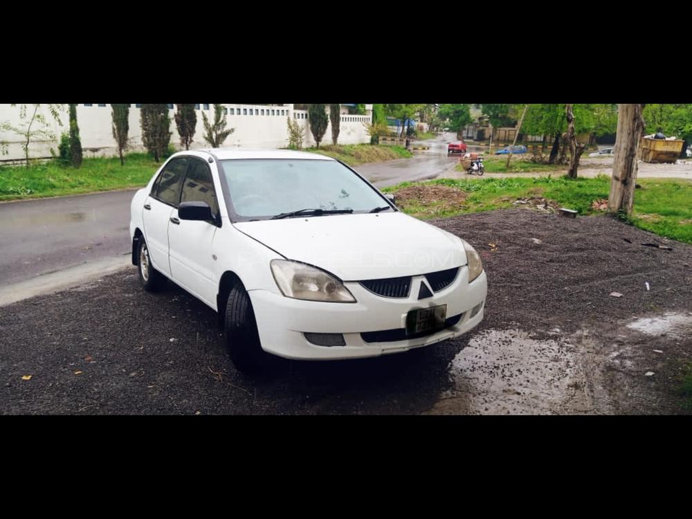 مٹسوبیشی لینسر 2005 for Sale in لاہور مٹسوبیشی لینسر 2005 for Sale in لاہور Image-6
